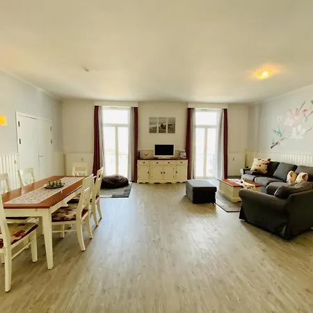 Berringer, Seestern, Direkt An Der Promenade Apartment